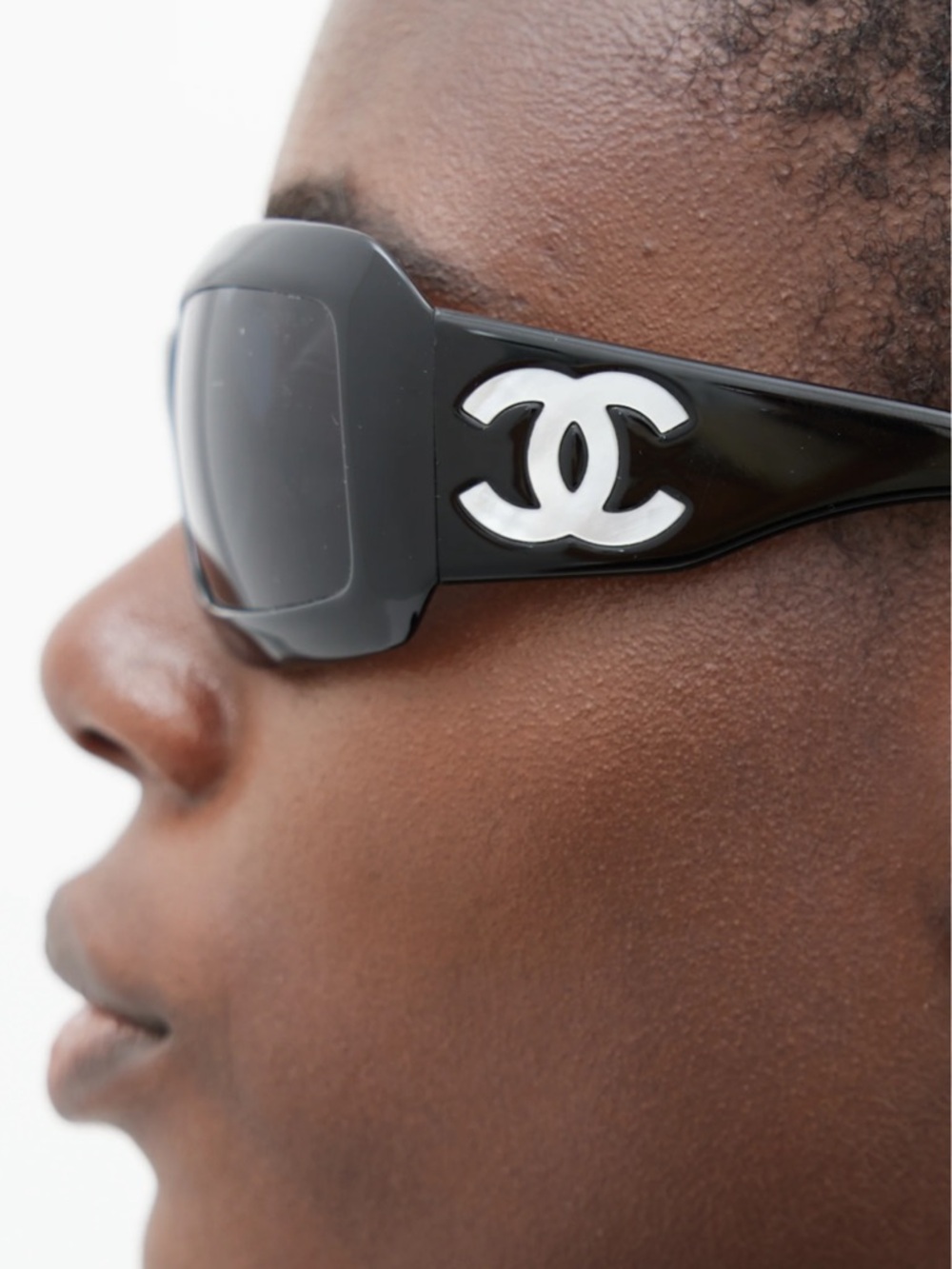 CHANEL Black Sunglasses with White Double-C Emblem - Picture 1 of 1